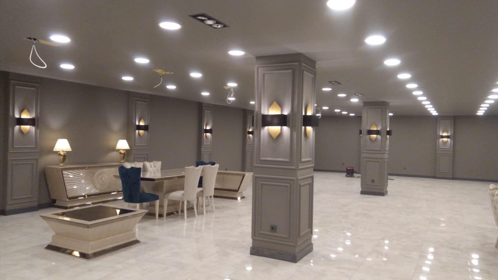Şık Salon ve Kolon Detayları